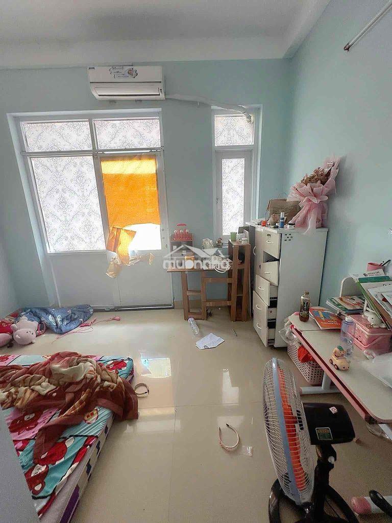 Nhà [ 4 x 10 ] 1 lửng 2 lầu sân thượng —lê văn quói ,bình tân