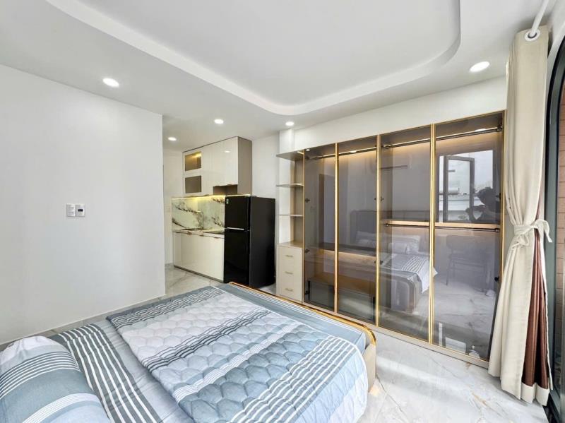 Studio ban công lớn full nội thất ngay lê quang định tiện đi chợ bà chiểu, hoàng hoa thám, quận 1, quận 3, phú nhuận - Ảnh 2