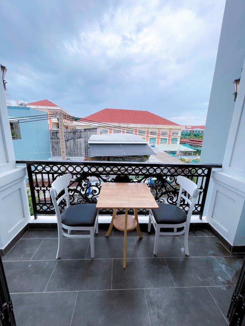 Mã studio ban công siêu đẹp - bình tân - ngã tư gò mây - lê trọng tấn