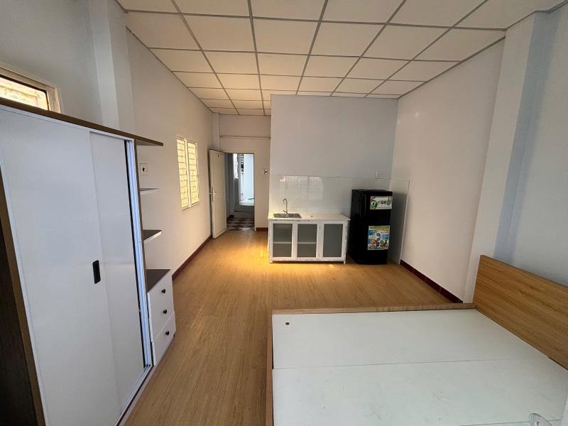 Cho thuê căn hộ bancon thoáng - cửa sổ thoáng- máy giật riêng- xô viết nghệ tĩnh - bình thạnh - Ảnh 2