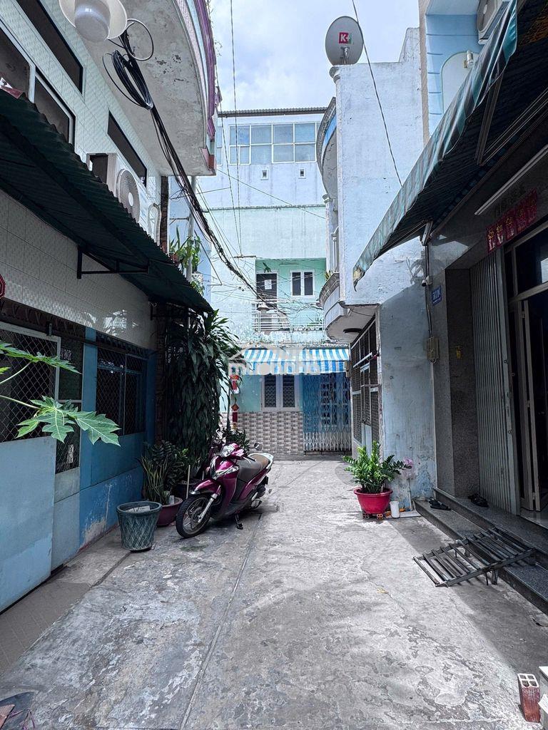 Giảm sâu - cần bán nhà hẻm 4m hòa bình - quận 11
