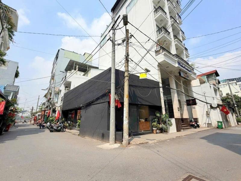 Bán nhà góc 2 mặt tiền sát bên phố xuân thủy, giá sốc chỉ 29 tỷ đang có thuê 37tr/tháng