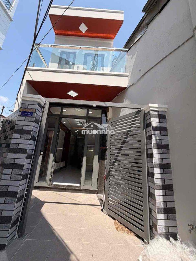 Ngang 3m dài 12m dg 7m 1 trệt 1 lầu vào ở ngay