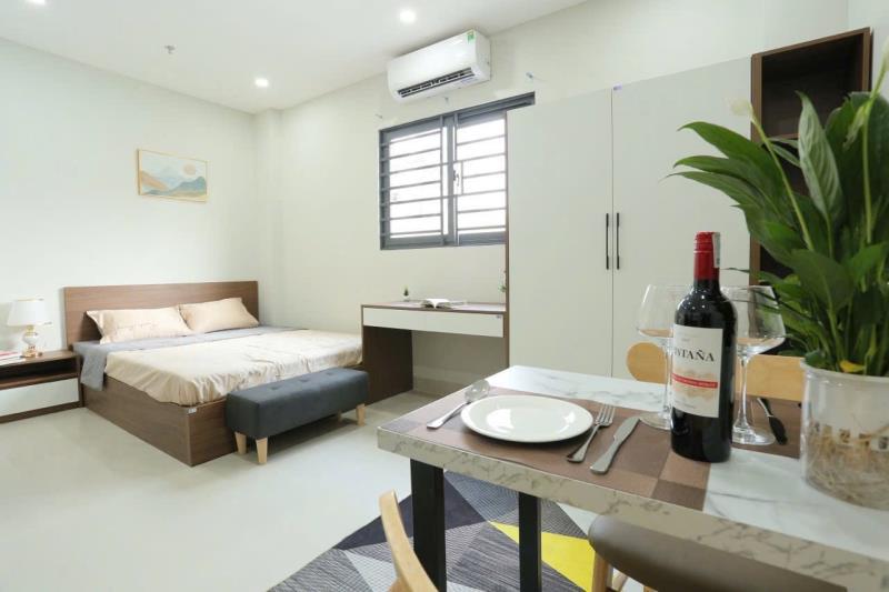 Cho thuê căn hộ full nội thất, cửa sổ thoáng, bình thạnh gần ngã tư hàng xanh, tiện đi quận 1, 3