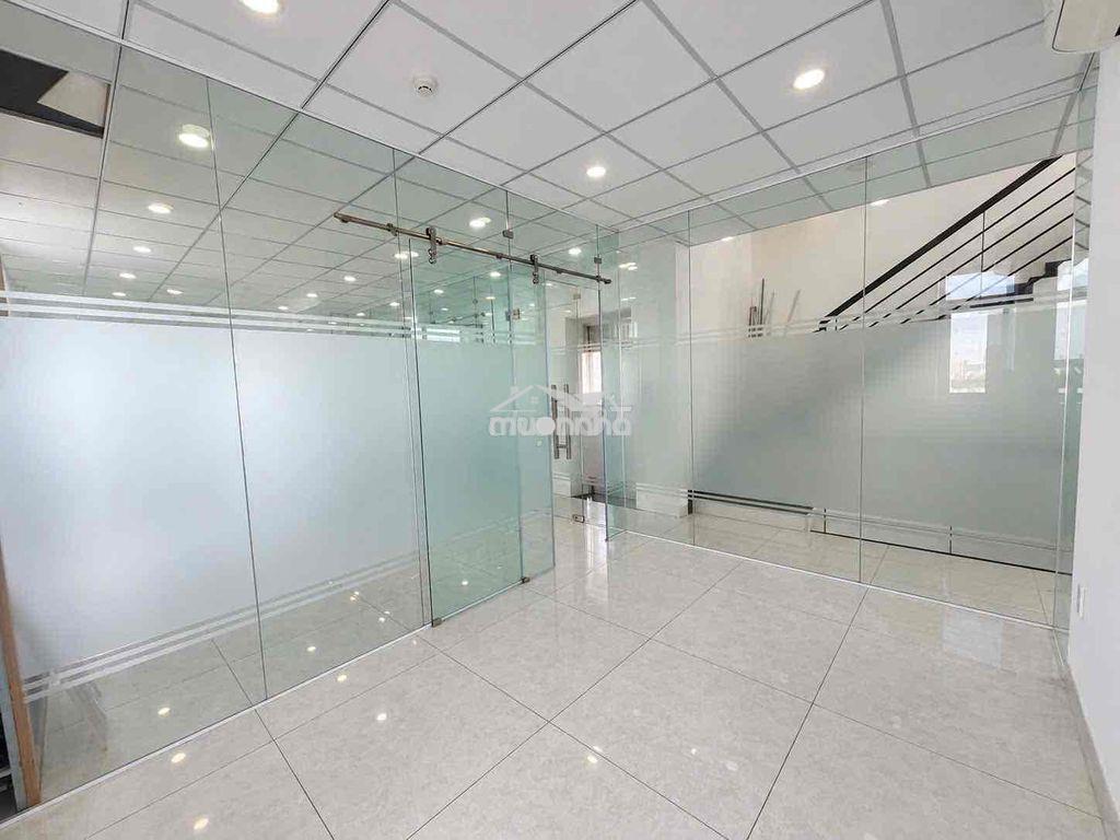 Văn phòng 110m2 ngăn kính máy lạnh sẵn tại vạn phúc city - Ảnh 3