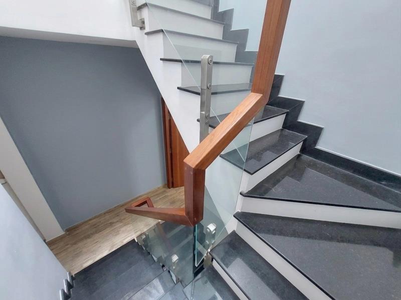 Sát vách bình thạnh, nhà 3 tầng dương quảng hàm, hẻm ô tô, 4pn 3wc, sổ vuông đẹp - Ảnh 4