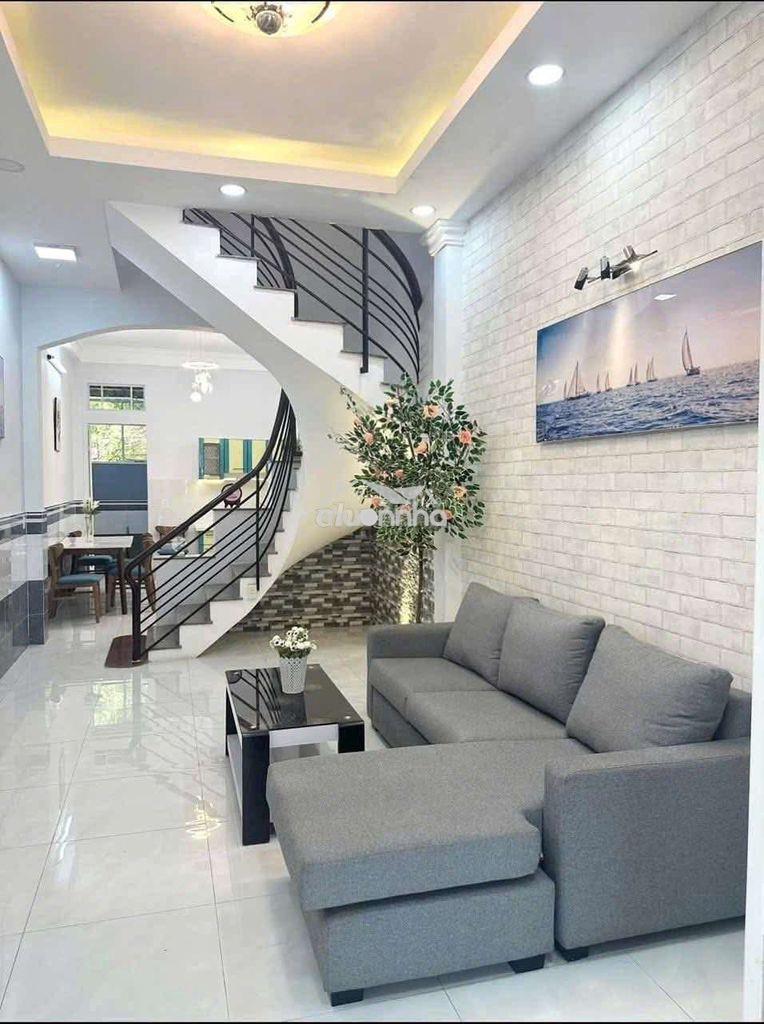 Nhà đẹp nguyên căn xe hơi đổ cửa đường phạm thế biển p5 q8 - Ảnh 2