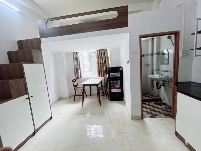 Cho thuê căn hộ có gác lửng cao ráo thoáng mát full nội thất đường trần huy liệu quận phú nhuận, sát quận 3, quận 1 - Ảnh 3
