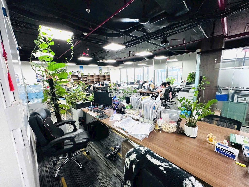 Cho thuê văn phòng ung văn khiêm 200m2, 67tr, full nội thất - Ảnh 3