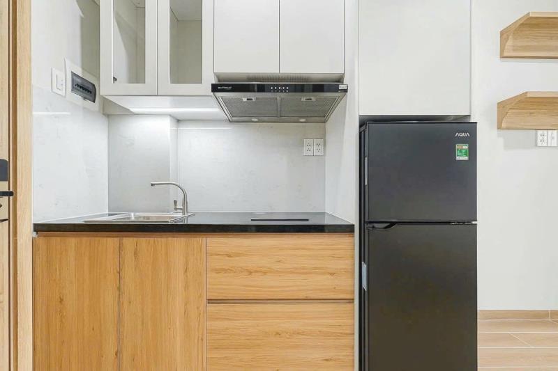 Góc phòng 30m2 ban công chill tone gỗ ấm áp, ngay trung tâm phan xích long - Ảnh 4