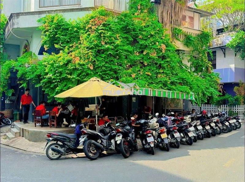 Sang hd trương công định. tân bình (5pn, 5wc). hẻm xe hơi. dtsd 182m2