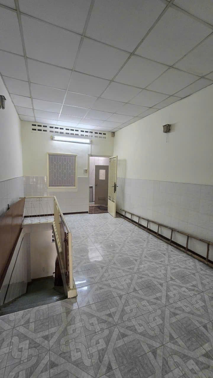 🏡🔥 Bán nhà hxh huỳnh văn bánh, phú nhuận – có gpxd 5 lầu – xe hơi đậu trước nhà – giá 10,6 tỷ tl - Ảnh 4