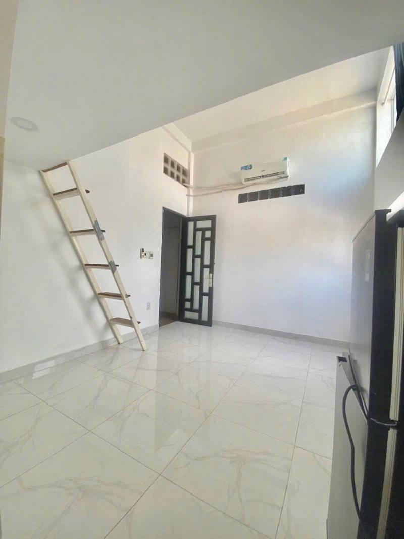 Phòng gác 30m2, máy giặt riêng, thang máy tại bình lợi bình thạnh  - Ảnh 3