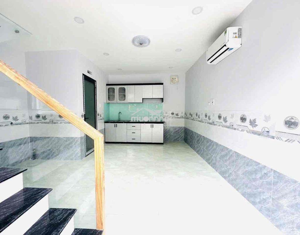 Nhà tặng 3.máy lạnh nội thất đầy đủ - dtsd 60m nhà hoàn công xây mới - Ảnh 3