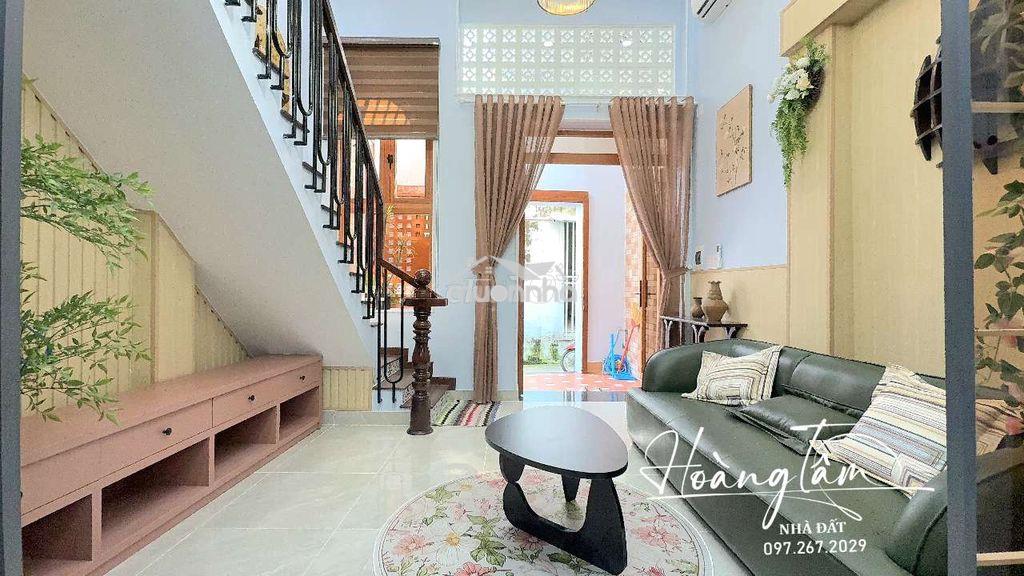Lô nhì quận 7 4x14m 2 tầng 3pn giá 5.3 tỷ shr đầy đủ - Ảnh 2