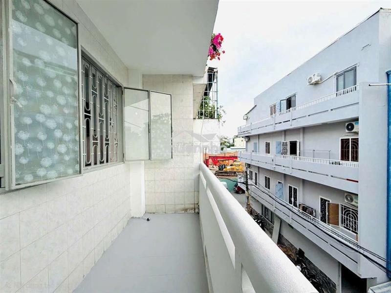 Chính chủ cho thuê nhà 1 pn nvl q6