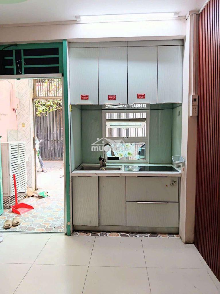 Nhà hẻm 193 nguyễn cư trinh q1