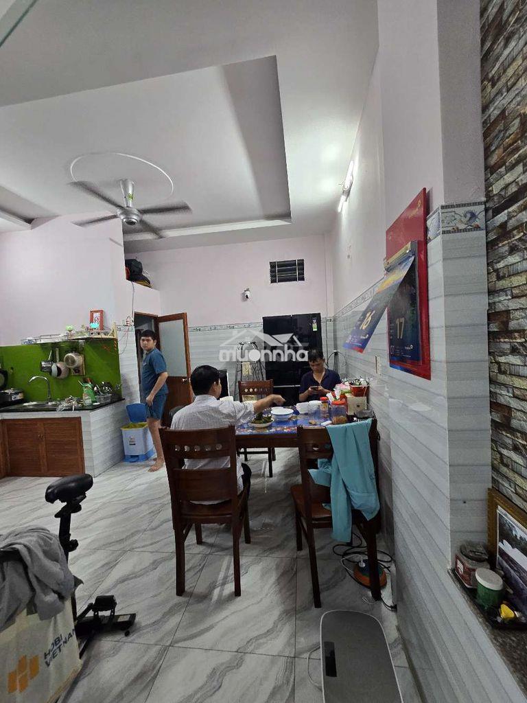 Nhà 2 mặt tiền gần ngã tư ga, 1 trệt 1 lầu, oto tận nơi,giá 4.3 tỷ - Ảnh 3
