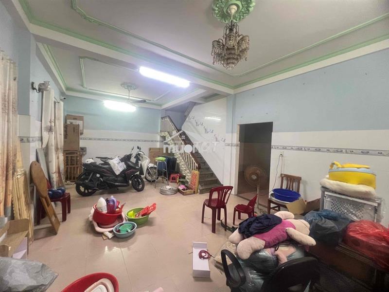 Cho thuê nhà huỳnh văn bánh, phú nhuận 9x9m, 4 tầng, 5pn, giá 29tr