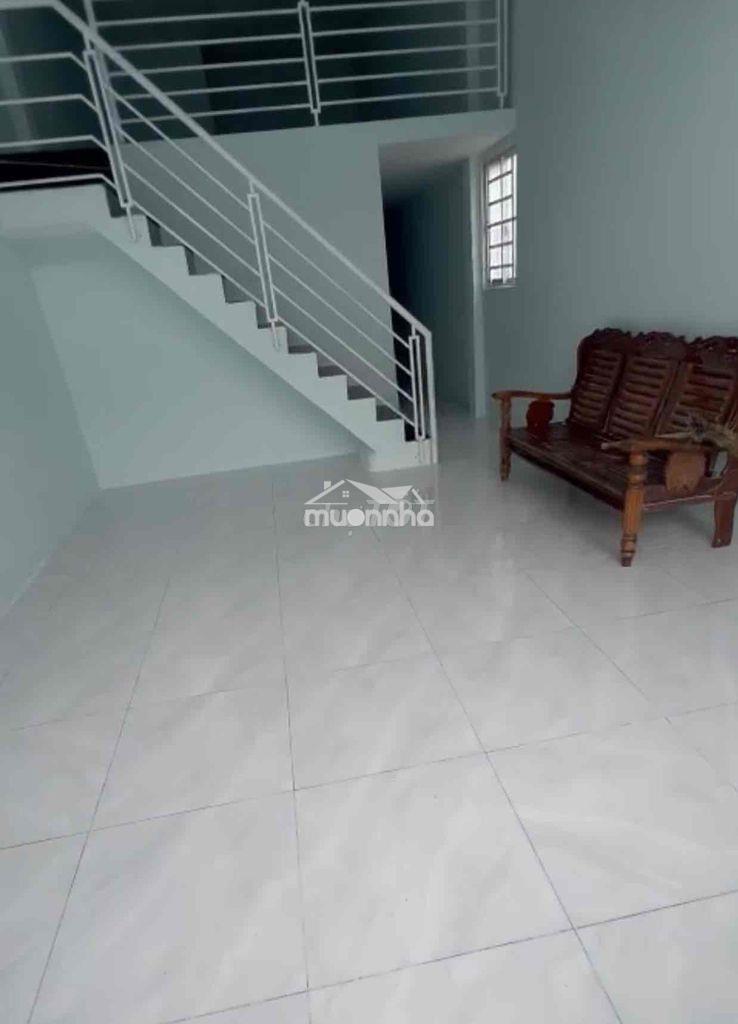 Cần bán gấp nhà xây mới - Ảnh 2