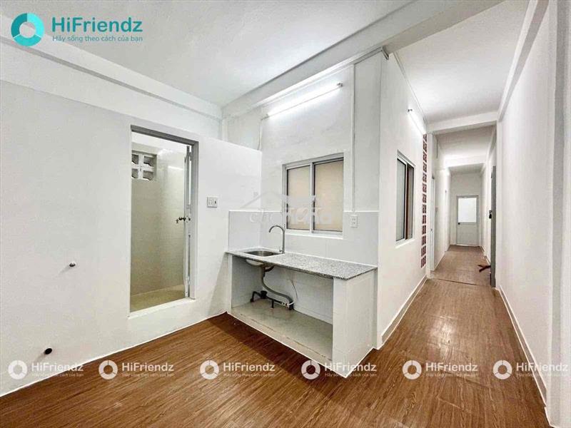 Cho thuê chung cư 3pn bancol  siêu rộng rãi nằm ngay trung tâm quận 5