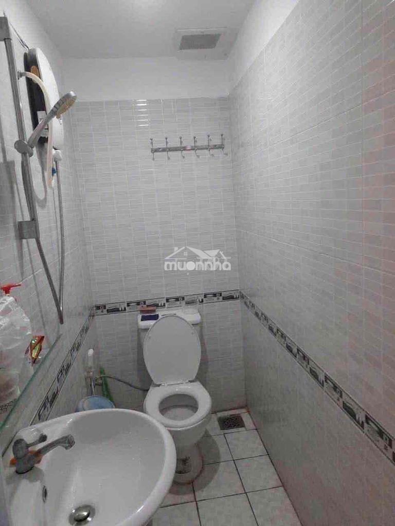 Nhà đường võ văn hát gần dh tài chính maketing 2pn 2wc giá 6tr - Ảnh 4