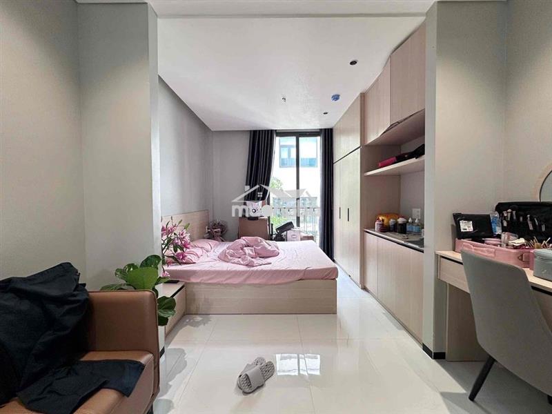 Căn hộ 40m2 ban công đường số trung tâm q7