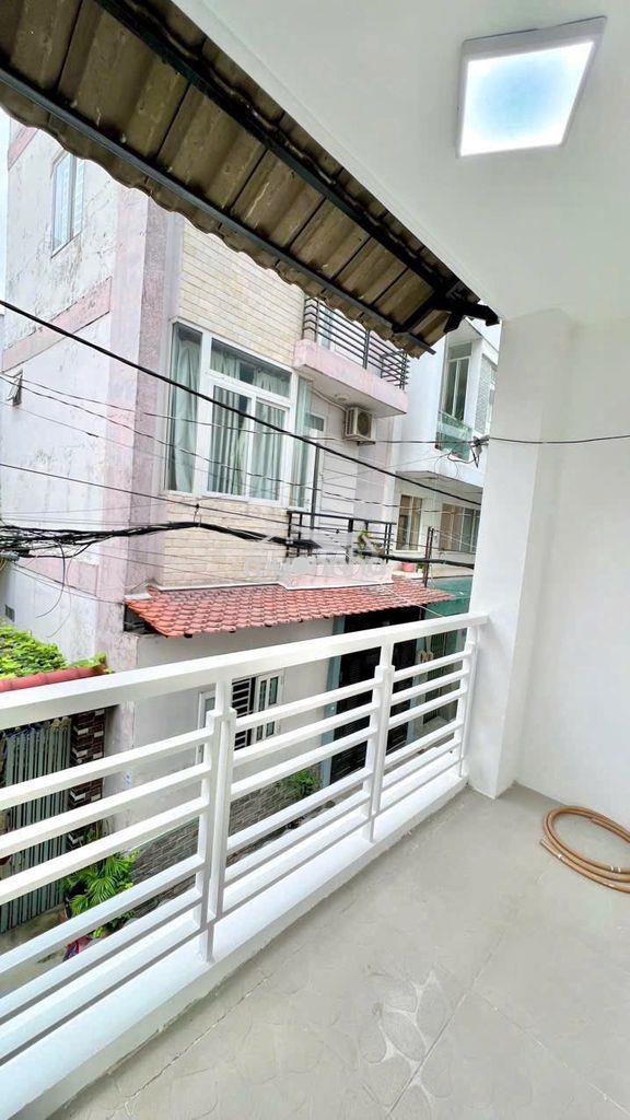 Nhà tân sơn nhì 3 tầng chỉ 1,75 tỷ. hẻm rộng gần mặt tiền - Ảnh 4