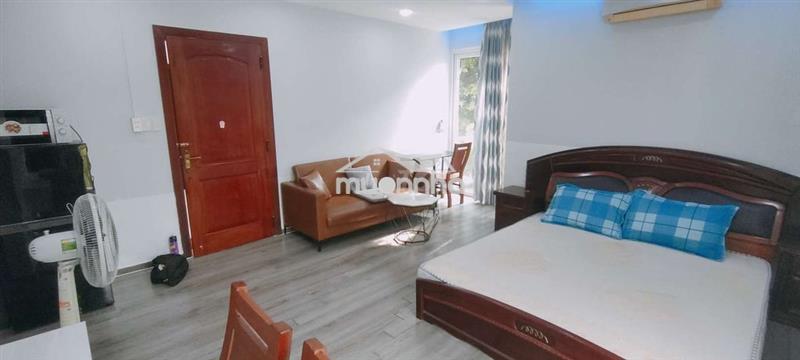 Phòng trọ dạng studio ban công, cửa sổ lớn phường tân hưng (q7)