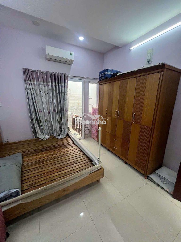 Nhà đẹp - hẻm rộng rãi - có máy lạnh - Ảnh 3