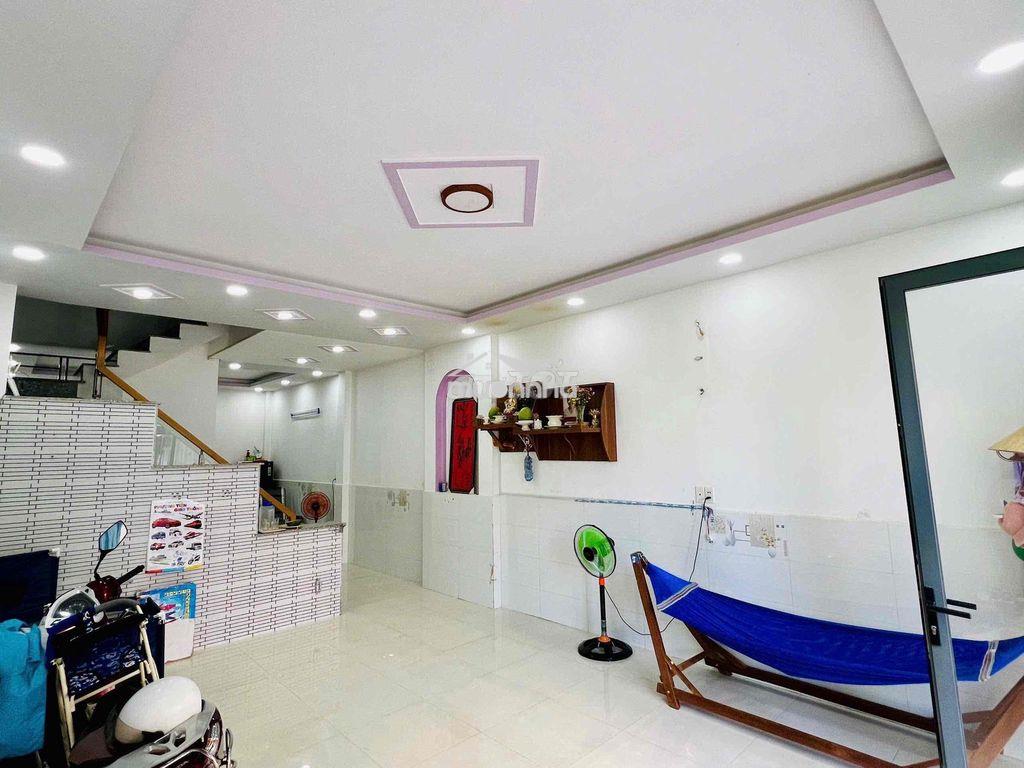 Hẻm 6m hương lộ 2 gần bốn xã - ngang đẹp 4m5 - 2 tầng nhà còn rất mới - Ảnh 4