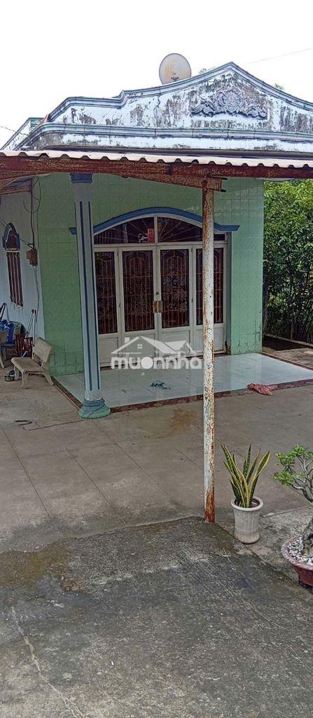 Cần bán gấp nhà cấp 4, gần đường nguyễn hữu trí, đường tổ 2,3,4a.