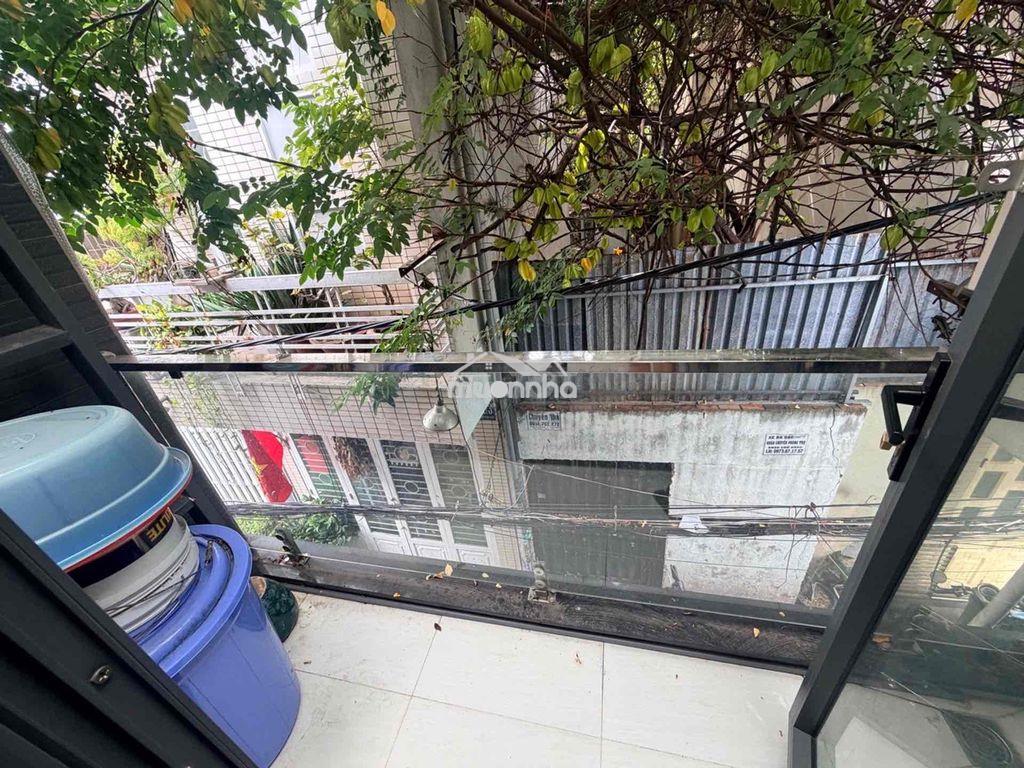 Gấp bán nhà 2pn sổ vuông cực đẹp hoàn công chuẩn hẻm rộng - giáp q1 - Ảnh 3