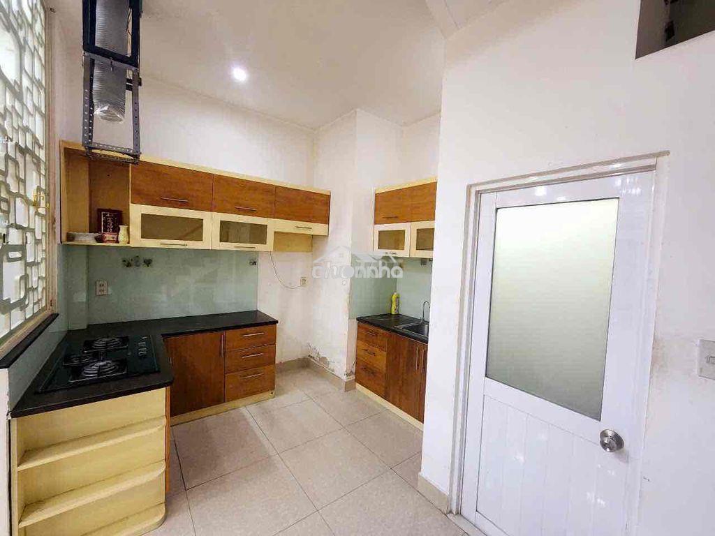 Bán nhà diện tích lớn giá tốt nguyễn thị tần q8 - Ảnh 4
