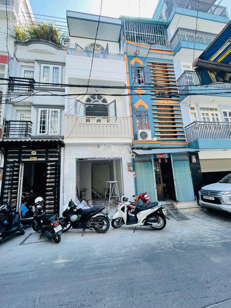 Bán nhà  hẻm xe hơi 8m 601 cmt8 q10 – kc 3 tầng – giá 6,5 tỷ tl