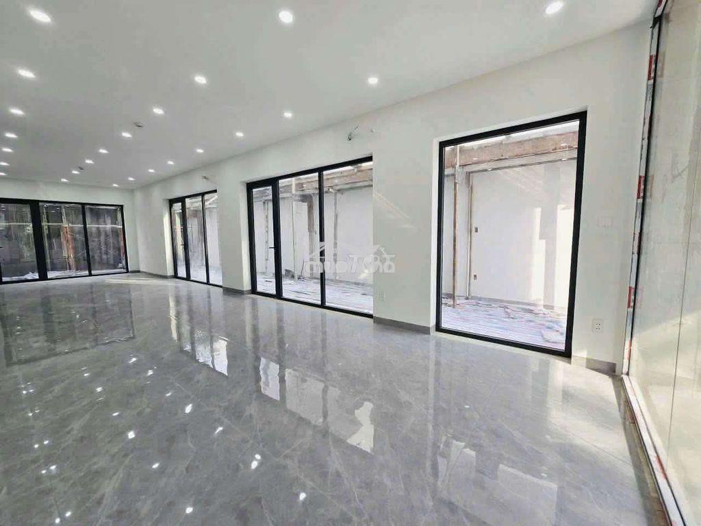 Cho thuê tòa nhà văn phòng có hầm và 4 lầu sàn trống mới xây xong  - Ảnh 4