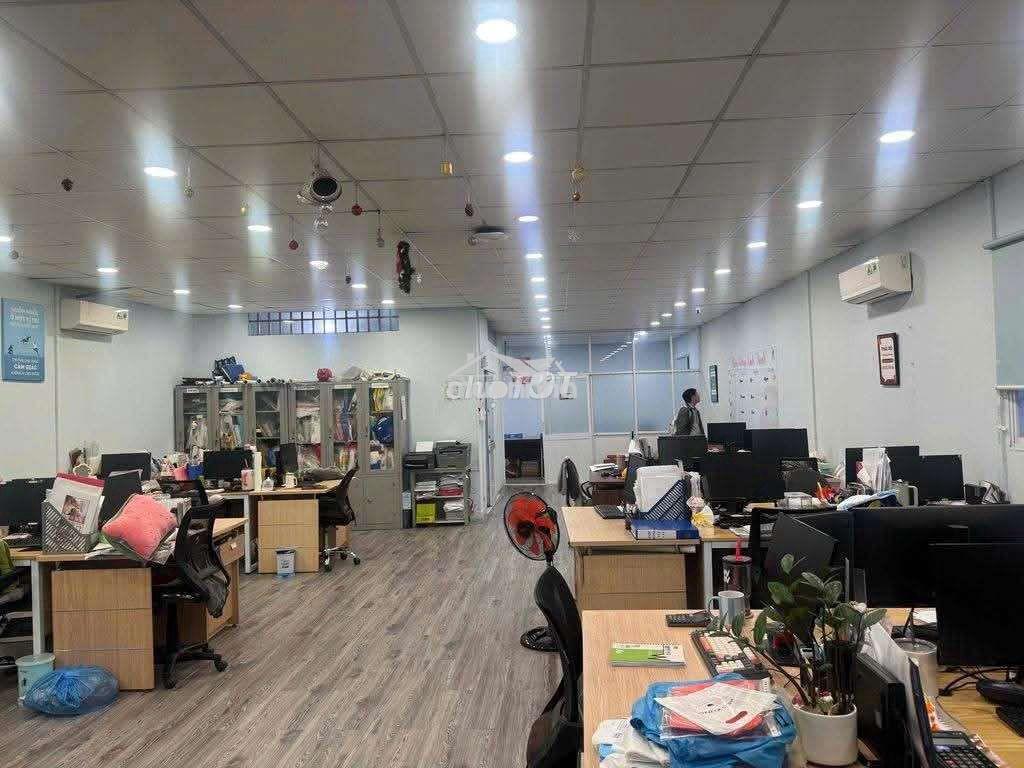 Nhà thuê nc tân quý - hẻm xe tải - 8x20 3 tầng - giá 26tr - Ảnh 4