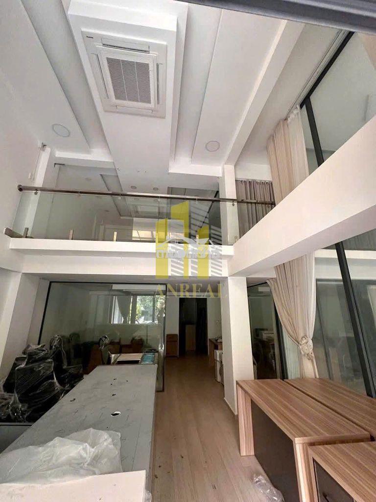 Cho thuê toà nhà đường trần não hầm 3 lầu giá 80 triệu - Ảnh 2