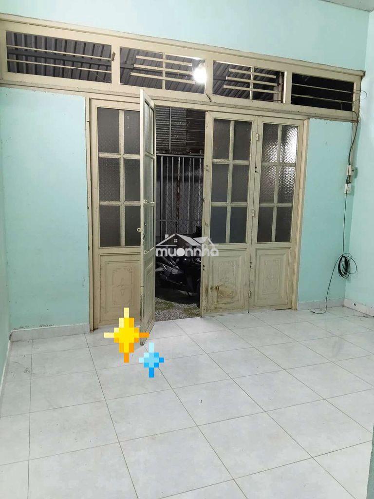 Cho thuê nhà có  gác giá rẻ