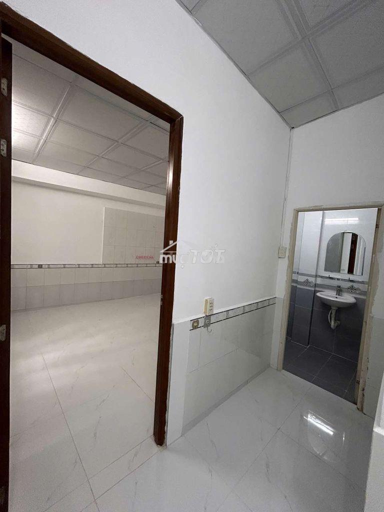 Nhà mới đang cho thuê 5tr5/tháng. dòng tiền sẵn - Ảnh 2