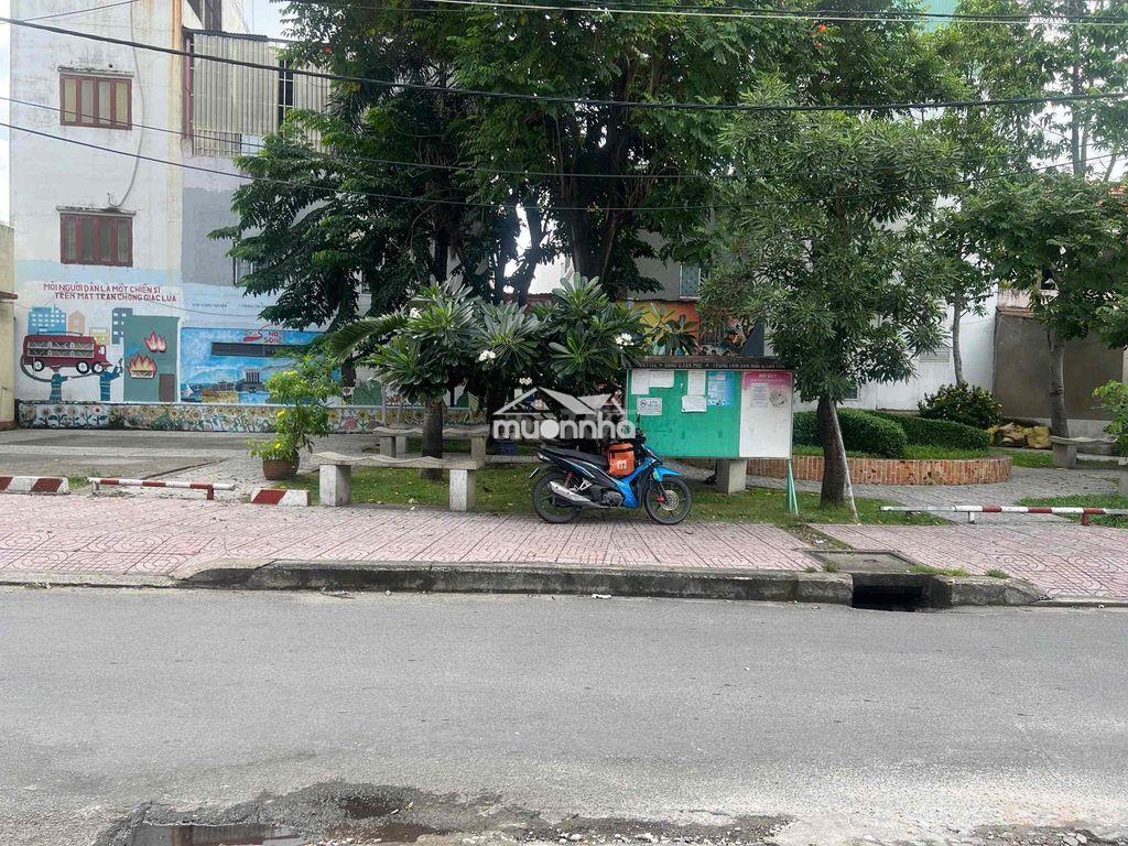Bán nhà lầu 4 tầng, diện tích rộng, cách công viên 3 căn nhà - Ảnh 2