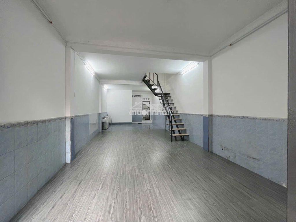 Cho thuê nhà mặt tiền thụt hoàng sa tân bình, 4x15m, 12tr - Ảnh 3