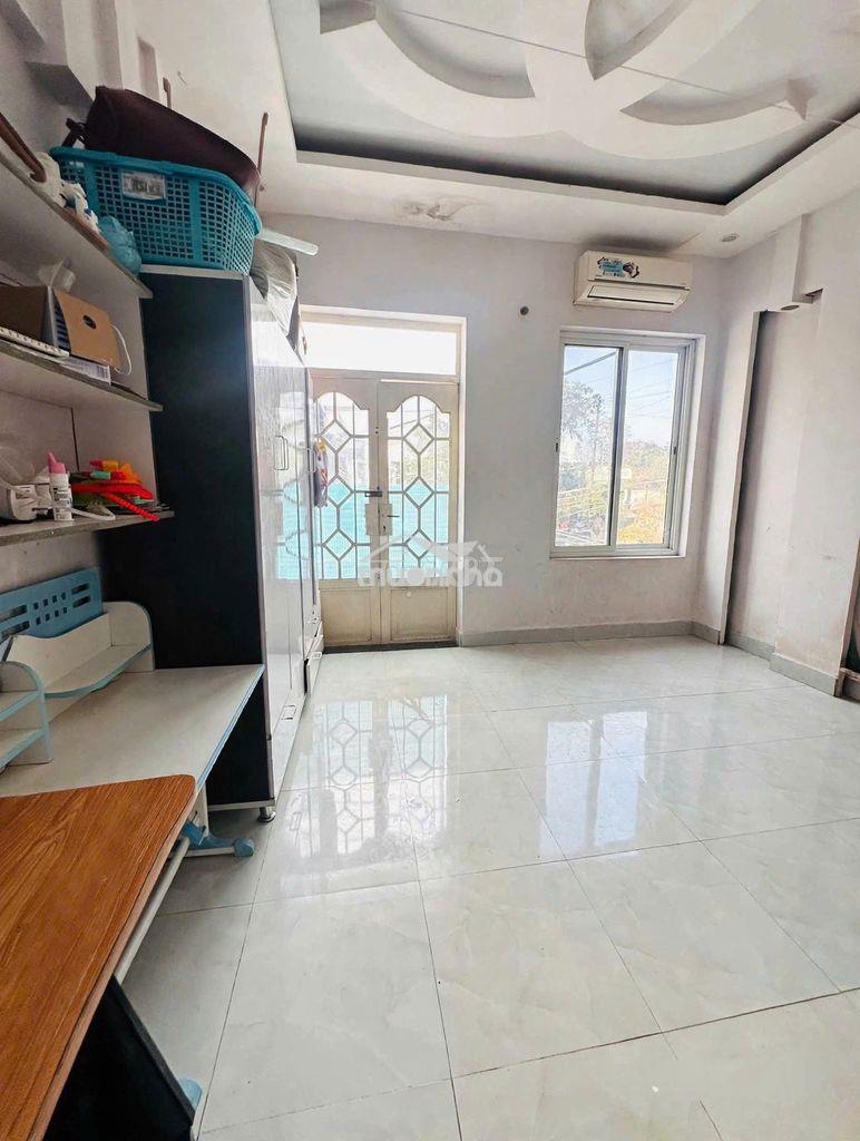 Chủ cần bán gấp nhà 2 tầng - hxh huỳnh văn nghệ - tp - Ảnh 2