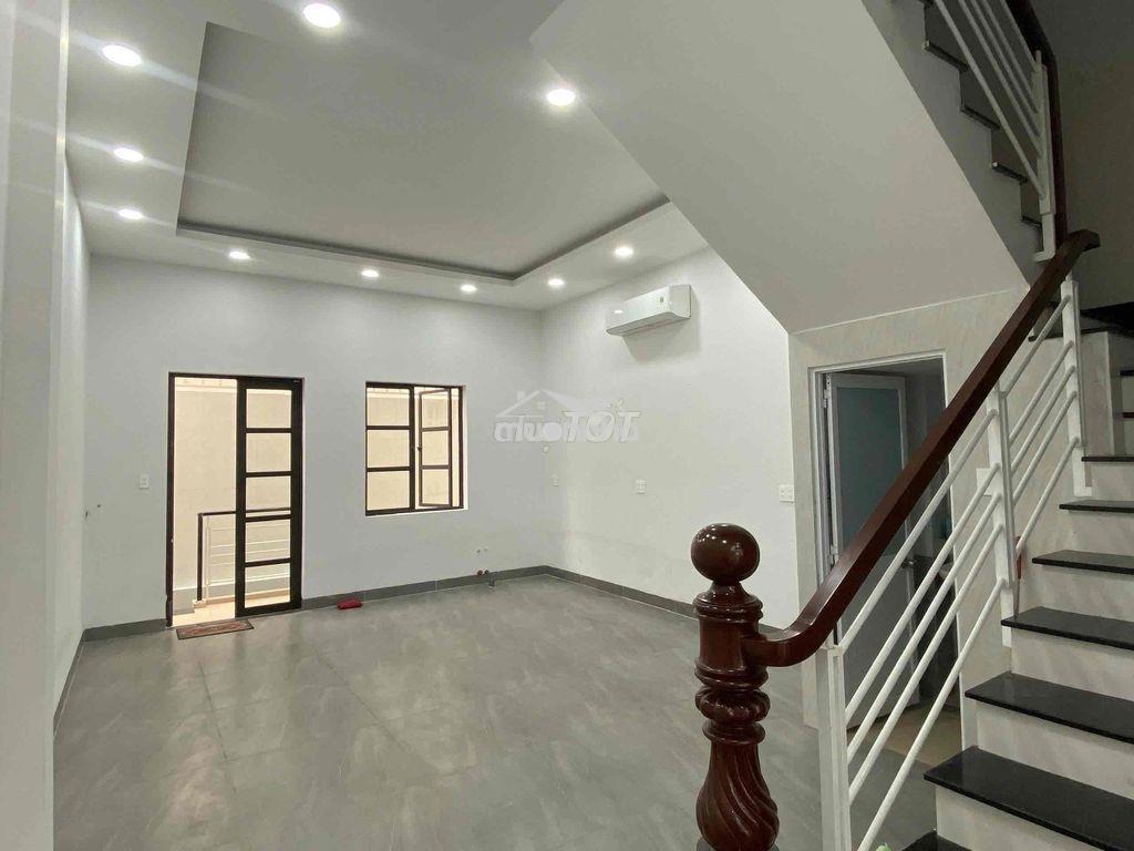Cho thuê tầng trệt + lầu 1 cityland park hills - Ảnh 2