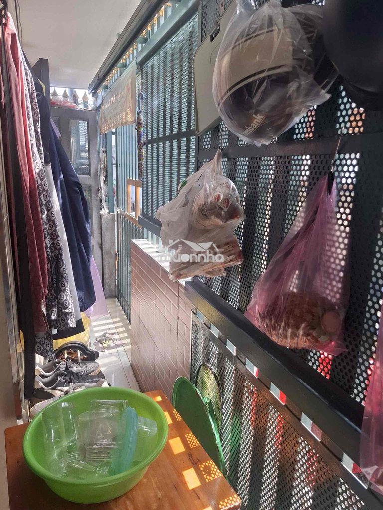 Bán nhà  1 trệt 3 lầu,sát  mặt tiền đường hậu giang, - Ảnh 4