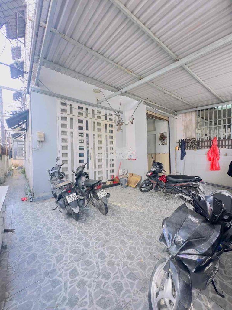 Nhà đẹp 3 tầng hiệp bình chánh có dòng tiền chỉ 9 tỷ nhỉnh - Ảnh 2