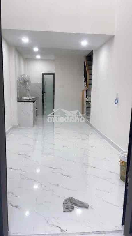 Nhà 2 phòng ngủ 3,5x10 huỳnh văn bánh