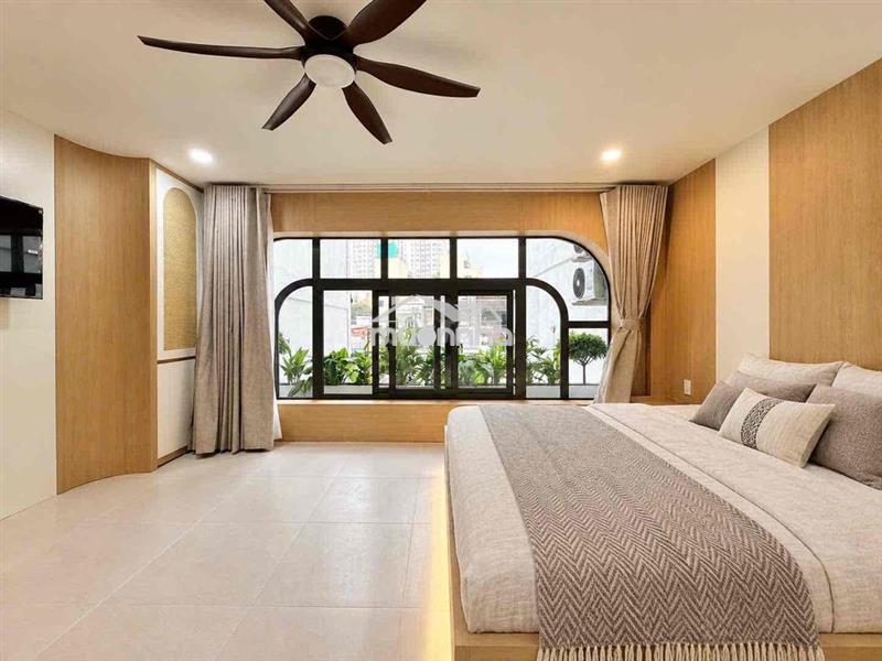 Căn hộ 1 phòng ngủ full nội thất ban công 50m2 quận 3 9tr9