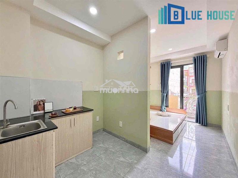 Căn hộ full nội thất 1 phòng ngủ tách bếp có ban công đối diện đầm sen