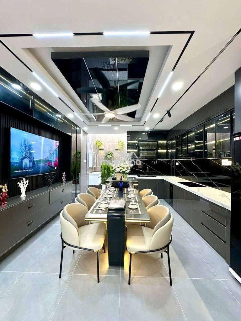 Nhà phố sang trọng khu đồng bộ 4x15m lủng 3 lầu giá 6.1 tỷ  đg lqh q12 - Ảnh 3